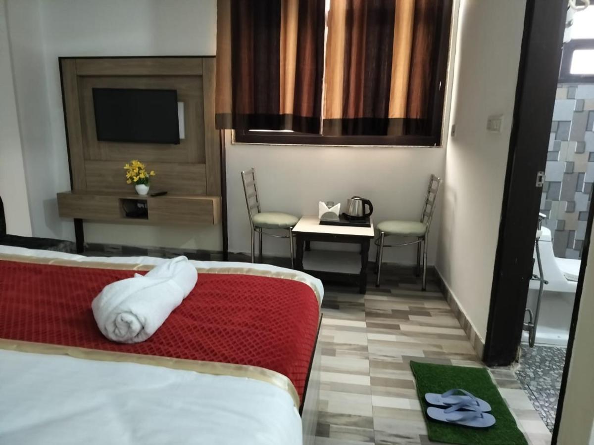 Hotel Clink New Delhi Airport Exteriér fotografie