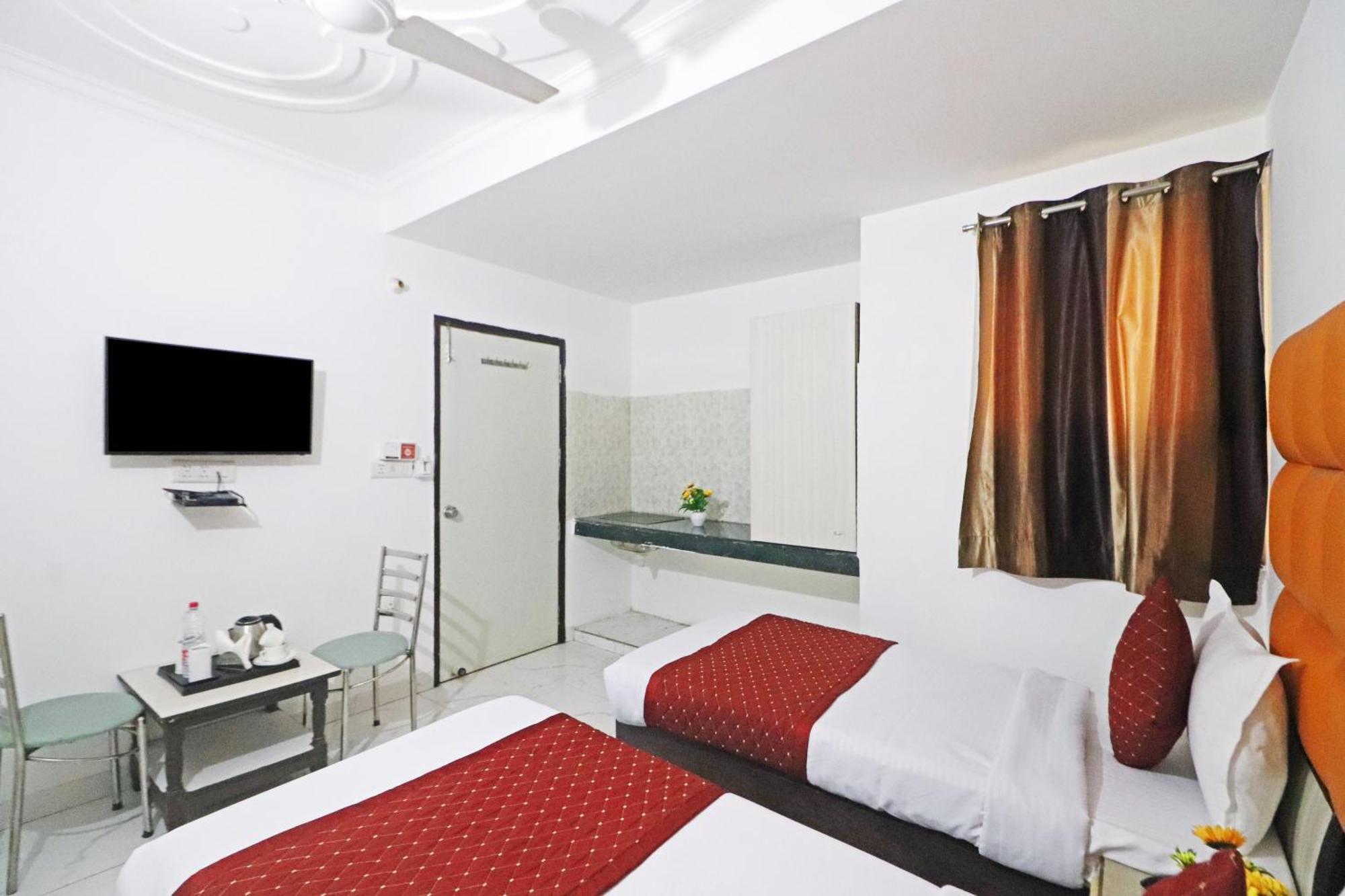 Hotel Clink New Delhi Airport Exteriér fotografie