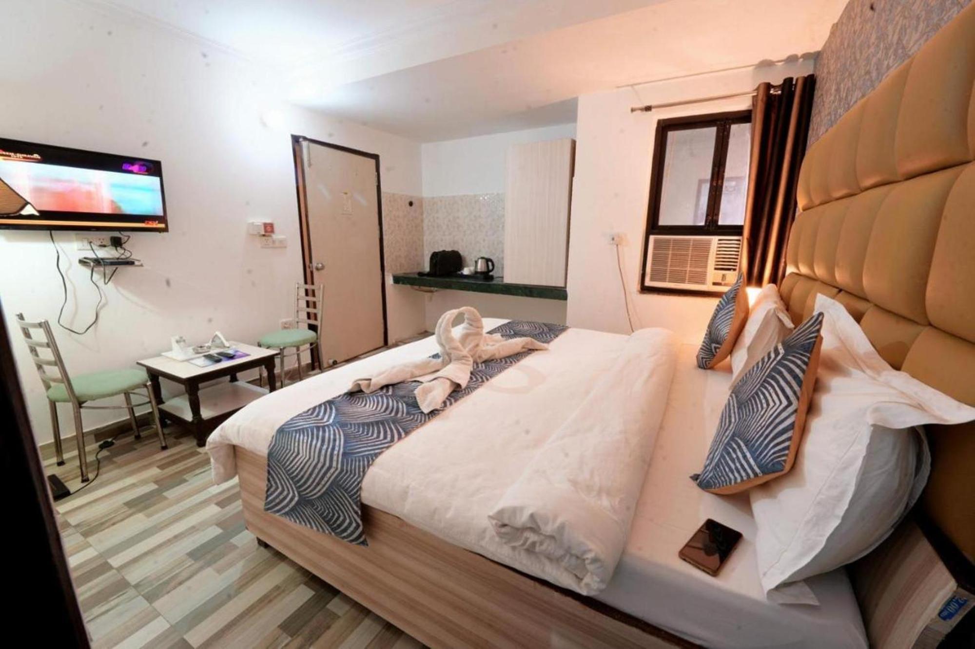 Hotel Clink New Delhi Airport Exteriér fotografie