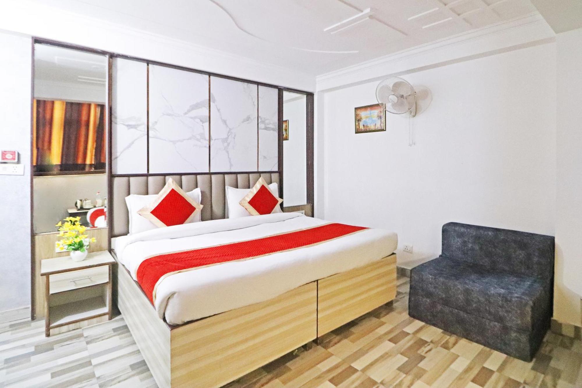 Hotel Clink New Delhi Airport Exteriér fotografie